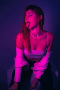 AylinMillerxs: Let's play? 😏 ( 2 фото)