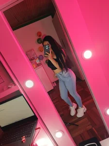 Public de MisNicol  7 Imagens