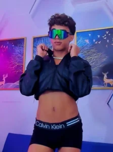 Zdjęcia Limitless_boy Hi, my name is Khloe 🔥😘: 