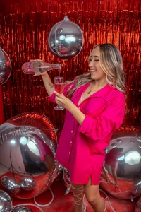 CAMILAGRAY happy birthday to me 🥂🎇🎈 Foto