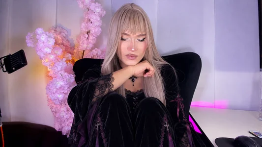 Alexa_Demy Pretty Little Secret Foto 4