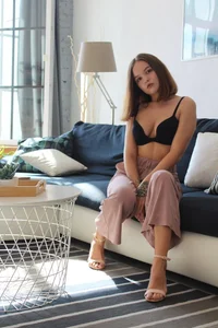 HollyGrier Sexy baby Pic 6