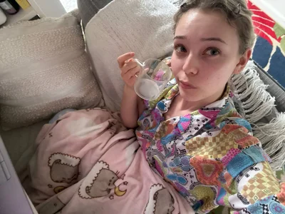 SourMidday Oli in city Immagine  4