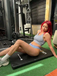 💦💦 gym gril 💦💦 od FranchescaVeleska  2 snímek