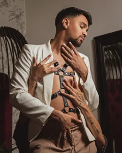 Edward_max Elegance on the verge of desire 🔥😈 Hình 5