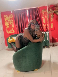 nylaroyale_cr NEW NAUGHTY 😋🔥 Pic 2