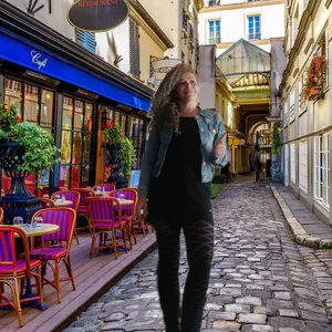 dalilasquirt1 Public Pic 4