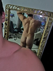 Jhonpmg98's Yo Sex Photo 4