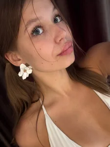 elariswave Public Pic