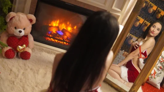 CarolinaBlair Santa tell me..❤ Pic 9