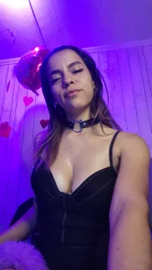 MaryJanew Public зображення