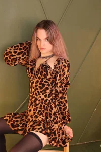 milliKira006 The tigress) Poză