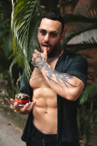 mike_belle HBD to me! 🎂03/10🔥😈 টি ছবি