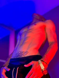 Lycan__ Public 사진 2