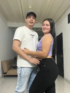 Revenge-Couple Fotos justos 1 Pic 4