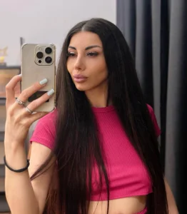 Rebeca_MarsPublic Bild