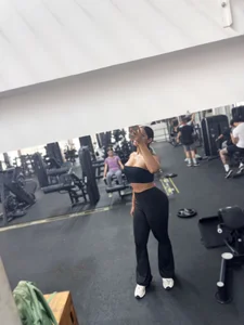 bunny_nicolle GYM 💪❤️ Hình 8