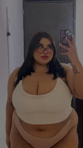 tifanny_bigboobs11 Public 사진 6