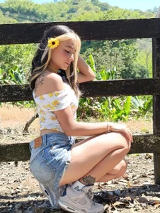 penny_sweett_ Field day❤️💕 Pic 7