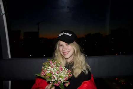 KateBomb's photo