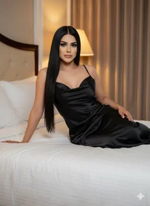 SelenaHermosaMistress Selena Mistress 💕 Pic 2