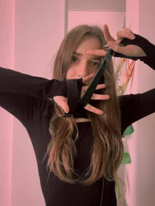 PetraHambelton wety Pic 4