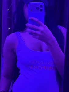 KARISHMA-STRIP Public Billede 5
