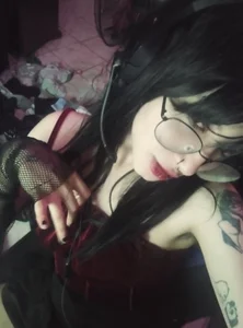 poison-eeve me myself and I Immagine  4