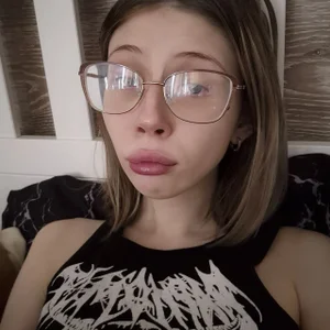 NuraKitty Public Foto