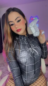 hailey_martins Halloween 2026 🕷️🕸️ Kuva 7