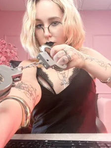 mirabite_ Handcuffs and belt 🔥 Gambar 4