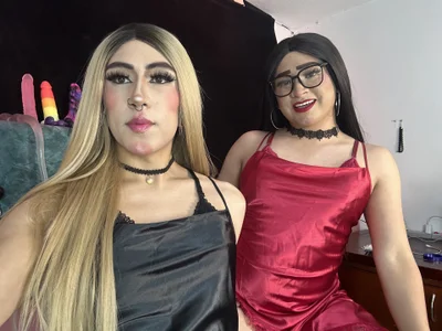 naughty_trans_dolls Public slika 5