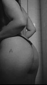 Lore_Fire's XXX naaktfoto('s) 6
