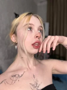 ElvenQueen Impact Pic 4