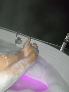 Sharloth_and_lilith Public টি ছবি