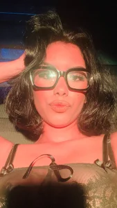 HotDeep_Fucking my pretty face 😚 Pic