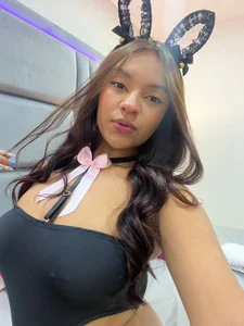 GabyMoreau Stunning latina 🔥 Pic 4