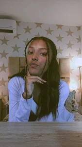 lily_uwi44 Public Pic 2