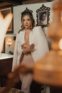 ChloePreston_ white and sexual desire Immagine  4