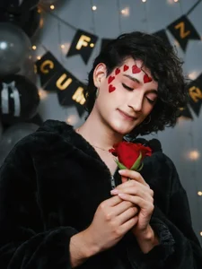 My special day 🥀 de Black_Rose2  6 Imagens