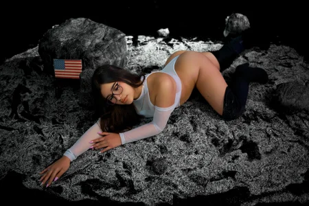 💙🚀 Cosmic Independence od AbbyCollins__  3 snímek