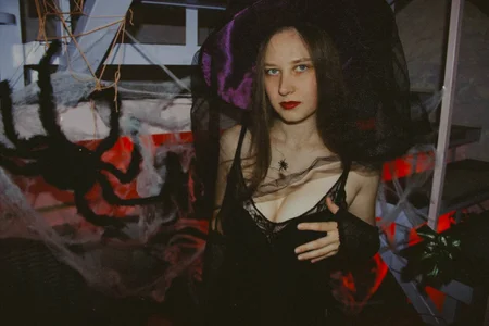 MollyBrams Happy Halloween👻😈 Foto 3