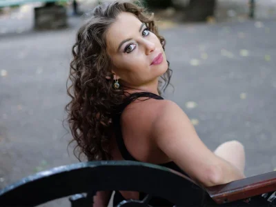 PetiteAlyssa Garden photos Pic