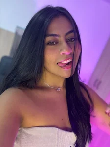 Mia_cm Amateur🌻 Pic 2