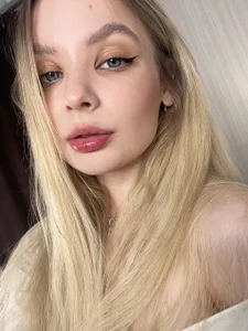 SashaMurphy Public Pic 4