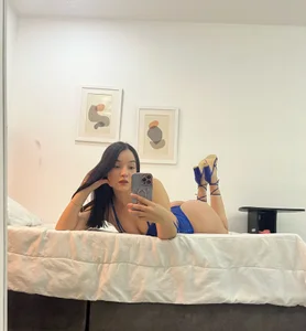 AuroraEvanss Aurora with its beautiful heels 👠 Bilde 3