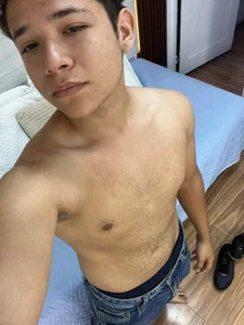 Axel_West8 Public Pic 4