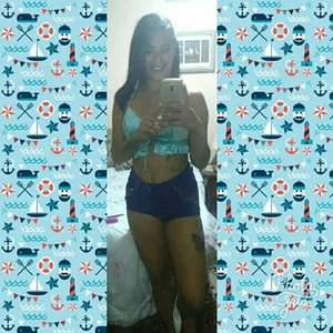 Thas de thasmyni  3 photos