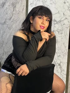 salome_langly “Are you going to look… or are you going to dare?” Pic 3