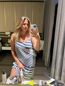 Public od LilyBel  4 snímek